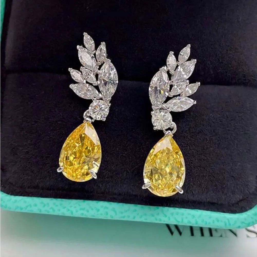 Diamond leaf Earrings Q562